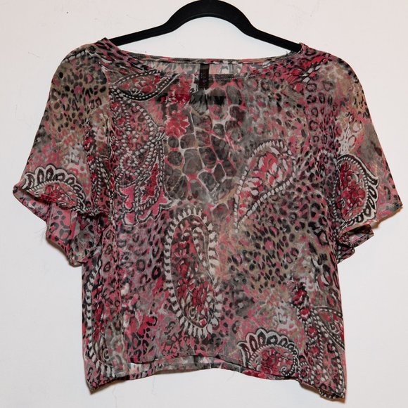 Full Tilt Paisley Sheer Crop Tee - Picture 2 of 5